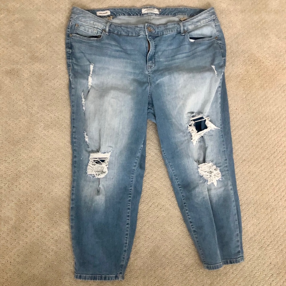 Torrid girlfriend distressed lightwash jeans